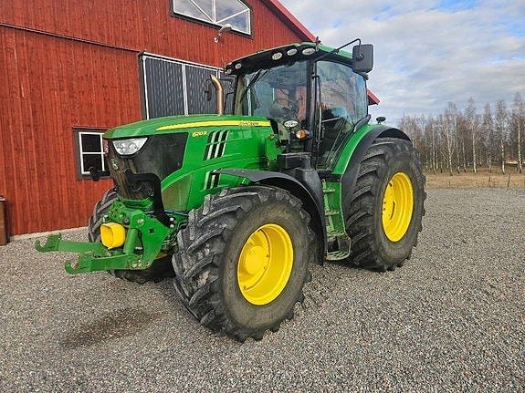 John Deere 6210 R