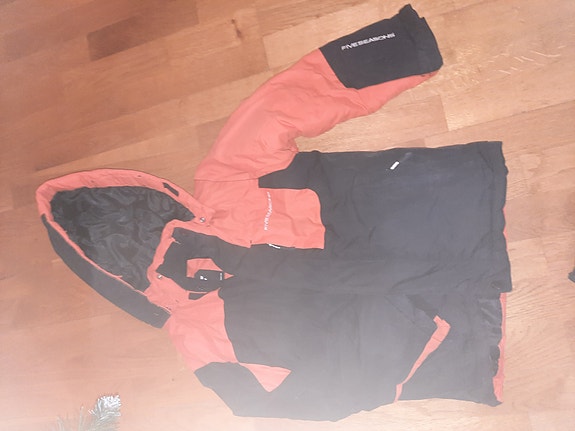 Product image 1 of 3