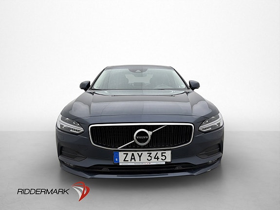 Volvo S90 2 of 5