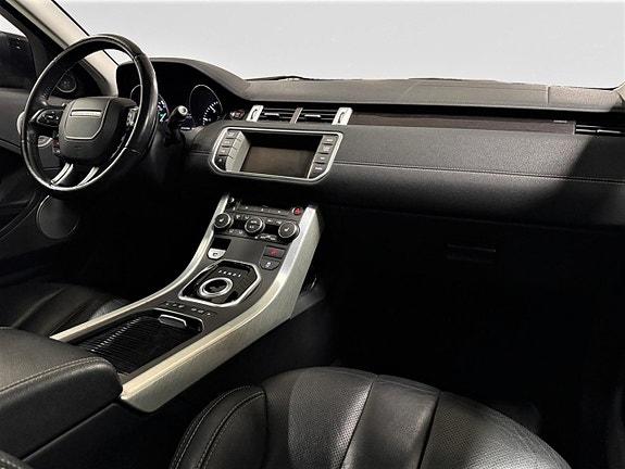 Land Rover Range Rover Evoque 12 of 27