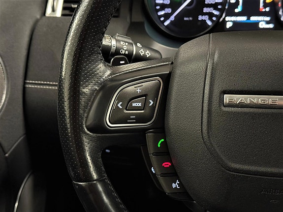 Land Rover Range Rover Evoque 16 of 27