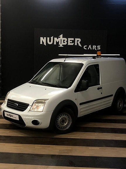 Ford Transit Connect 2 of 5