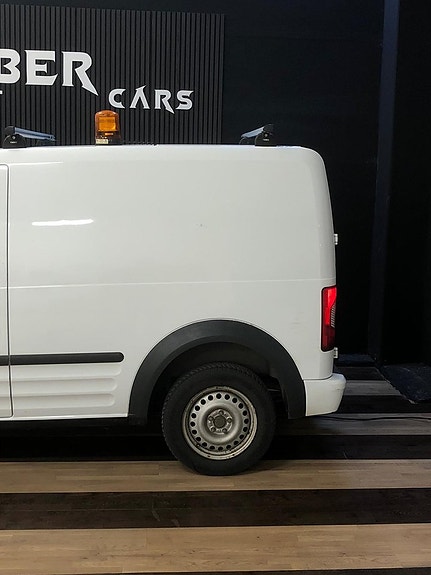 Ford Transit Connect 10 of 24
