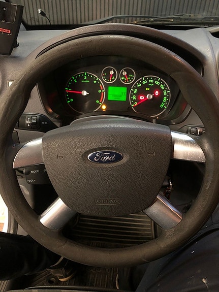 Ford Transit Connect 18 of 24