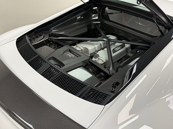 Audi R8 - 8