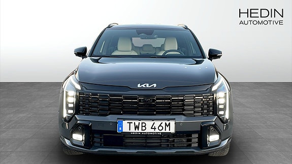 Kia Sportage 2 of 5