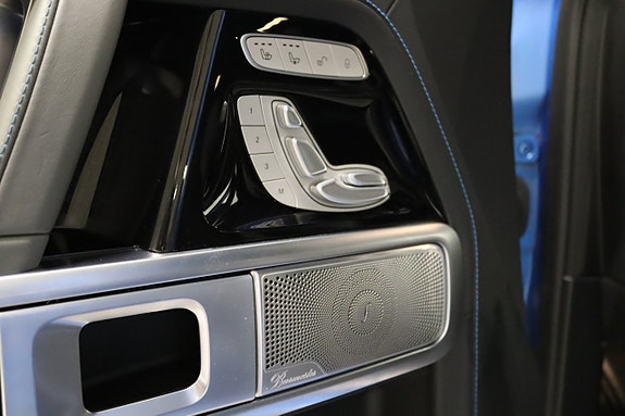 Mercedes-Benz G580 13 of 14