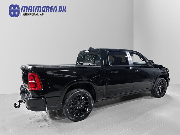 Dodge RAM 1500 3 of 5