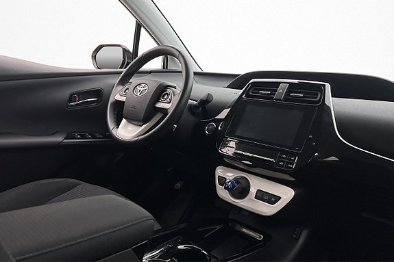 Toyota Prius 24 of 27