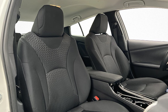 Toyota Prius 23 of 27