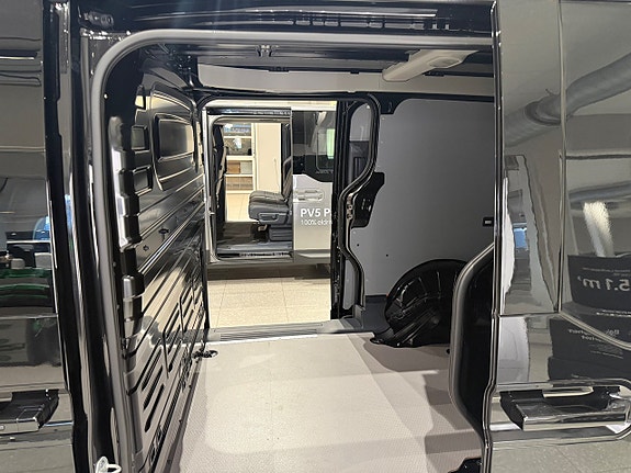 Kia PV5 6 of 9