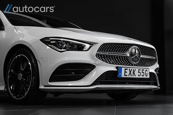 Mercedes-Benz CLA250 10 of 30
