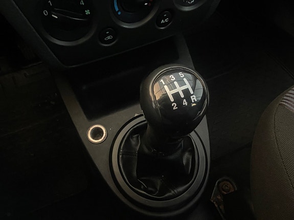 Ford Fusion 18 of 19