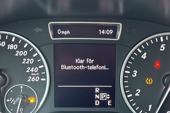 Mercedes-Benz B180 22 of 23