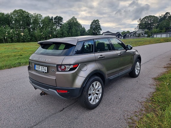 Land Rover Range Rover Evoque 5 of 5