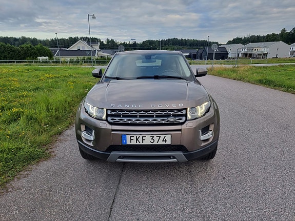 Land Rover Range Rover Evoque 2 of 5