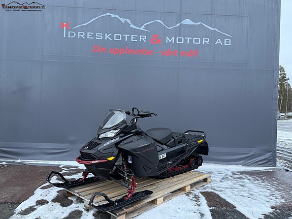 Ski-Doo Expedition XTREME 850 E-TEC *Brutalmatta*