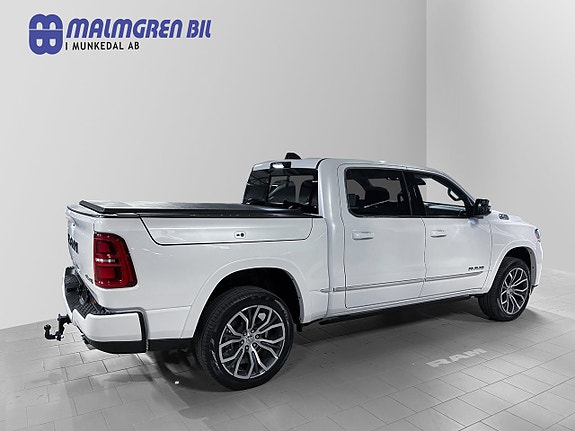 Dodge RAM 1500 3 of 5