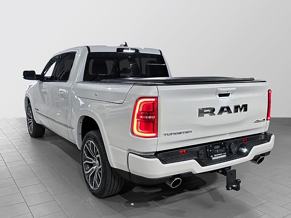 Dodge RAM 1500 6 of 30