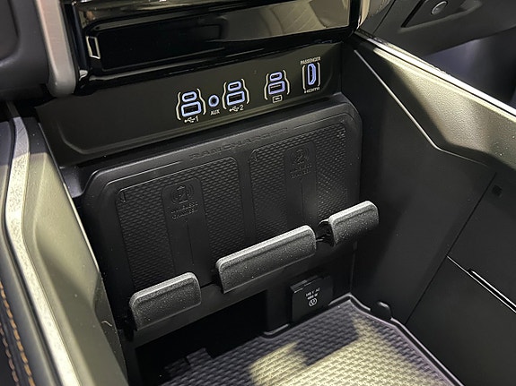 Dodge RAM 1500 28 of 30