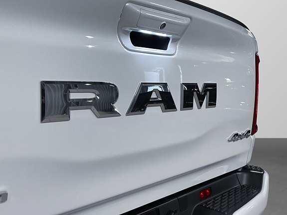Dodge RAM 1500 13 of 30