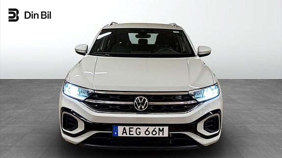 Volkswagen T-Roc 4 of 5