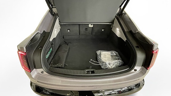Volvo ES90 9 of 14