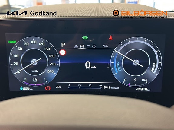 Kia Niro 10 of 15