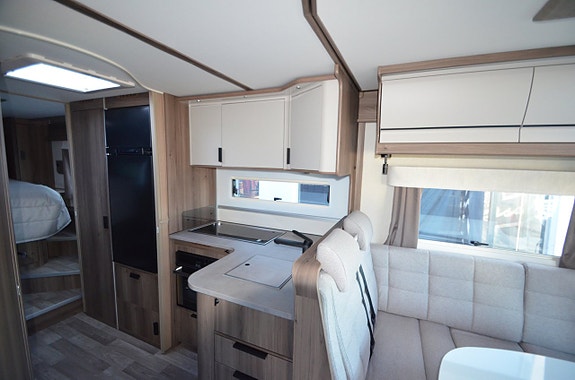 Kabe 880 LQB 4 of 13