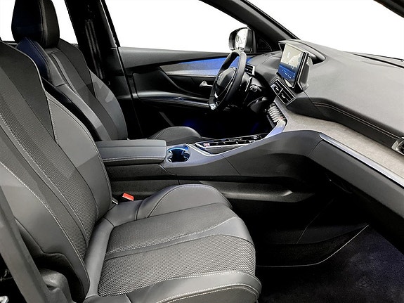 Peugeot 5008 15 of 19