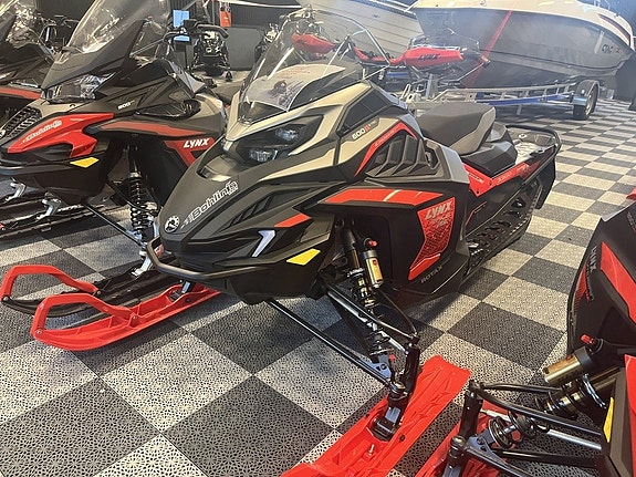 Lynx Rave Enduro 600R E-TEC -25 *Superdeal*