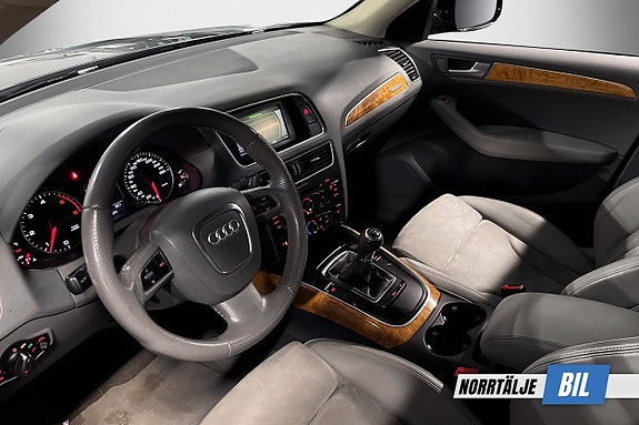 Audi Q5 9 of 18