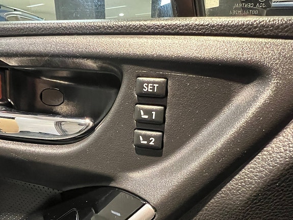 Subaru Forester 12 of 14