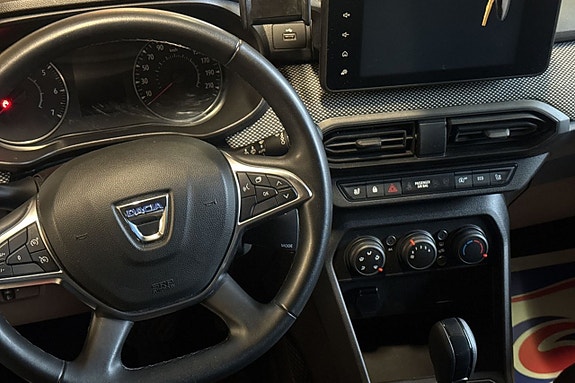 Dacia Sandero 9 of 9