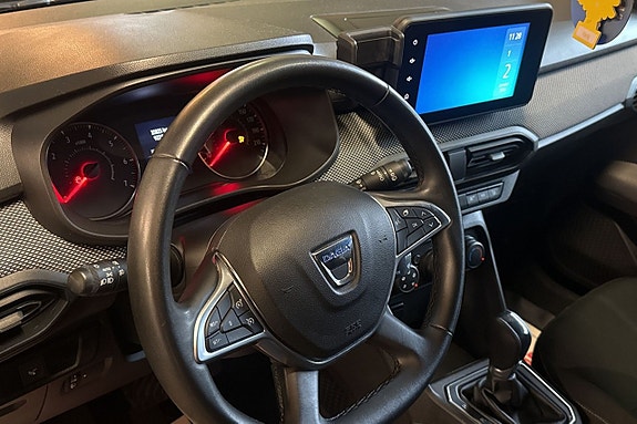 Dacia Sandero 7 of 9