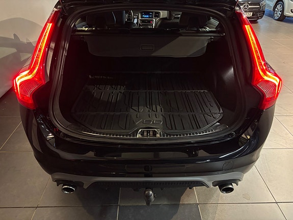 Volvo V60 11 of 11