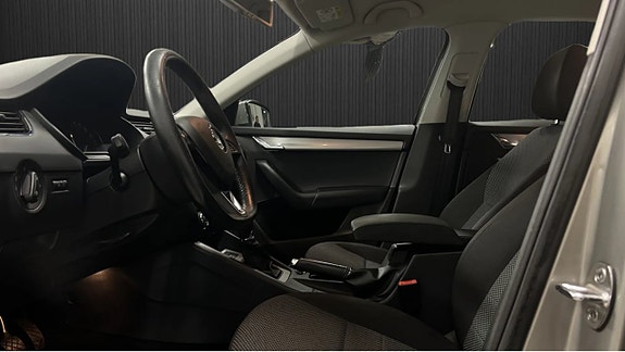 Skoda Octavia 5 of 5