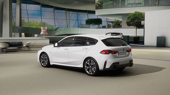BMW M135i 2 of 4
