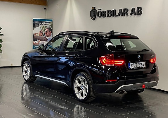 BMW X1 3 of 5