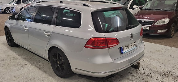 Volkswagen Passat 4 of 5