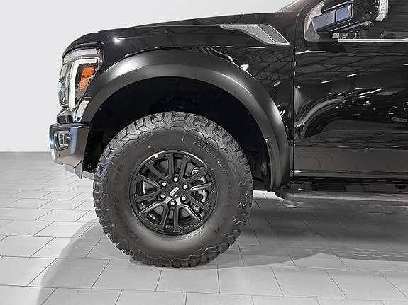 Ford F-150 9 of 30