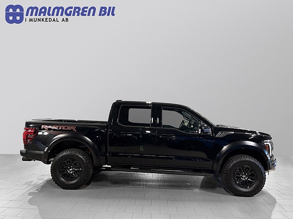 Ford F-150 4 of 5