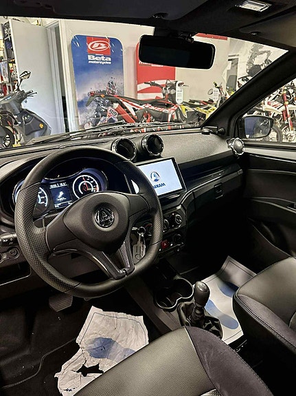 Aixam Coupé GTI 3 of 5
