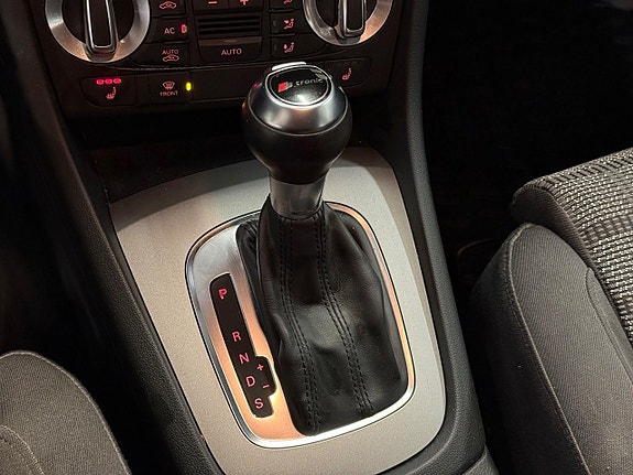 Audi Q3 12 of 25