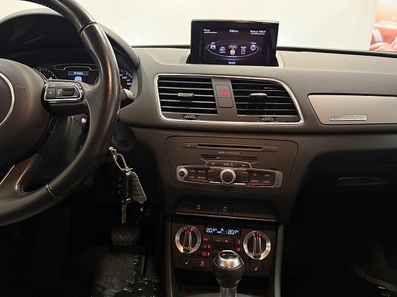 Audi Q3 16 of 25