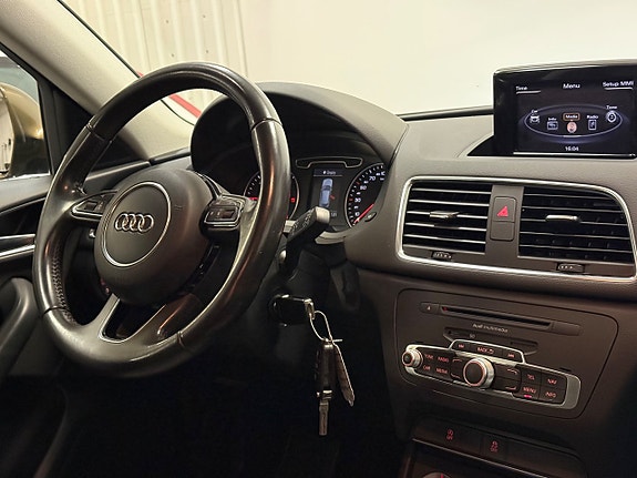 Audi Q3 21 of 25