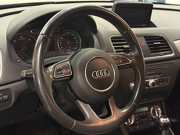 Audi Q3 11 of 25