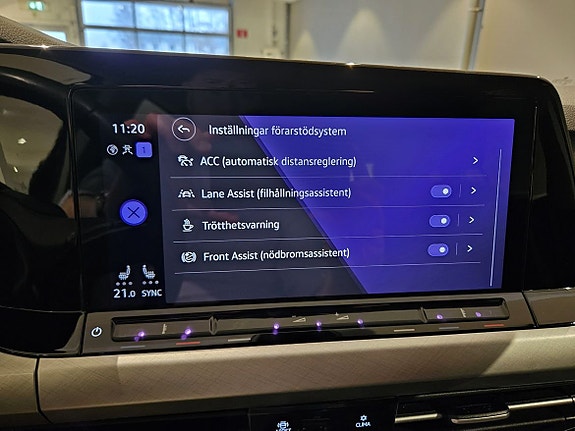 Volkswagen Golf I 24 of 27