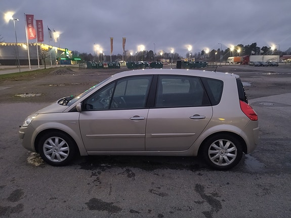 Renault Scenic II 9 of 15