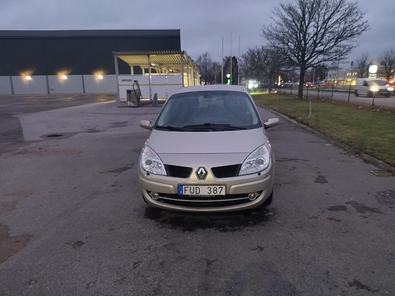 Renault Scenic II 3 of 15